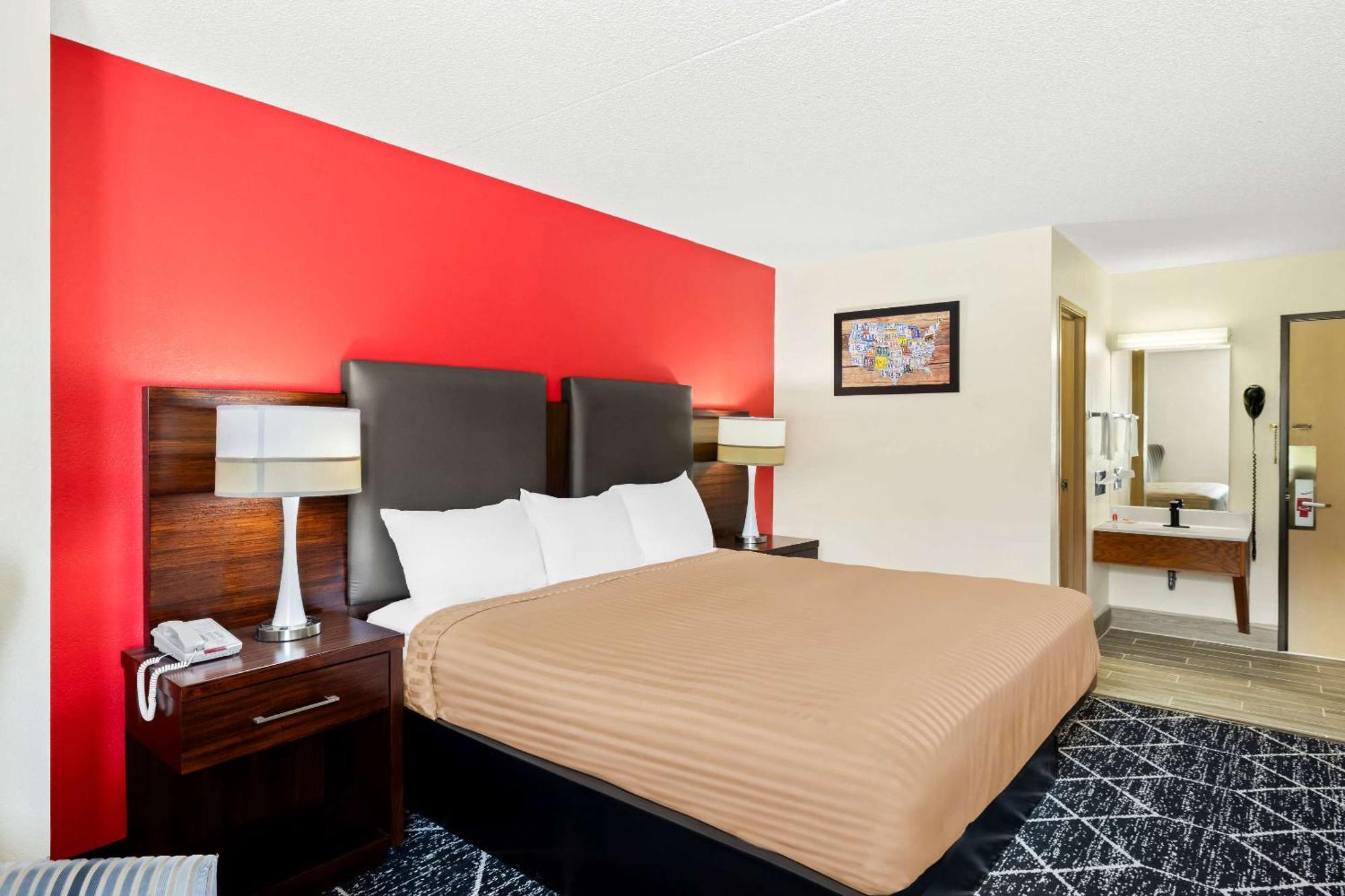 Econo Lodge Эмпория Экстерьер фото